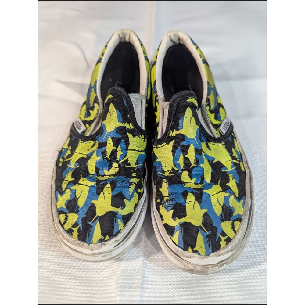 Kids Slip-On Canvas Vans Shoes in Blue & Lime Shark Print
